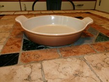 PLAT Le Creuset EN FONTE ROND