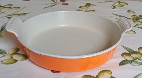 Creuset plat rond à - le,