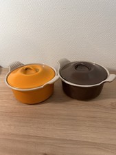 Petits cocottes Et couvercles